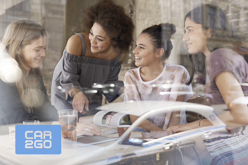 Piquee - advertising - 32